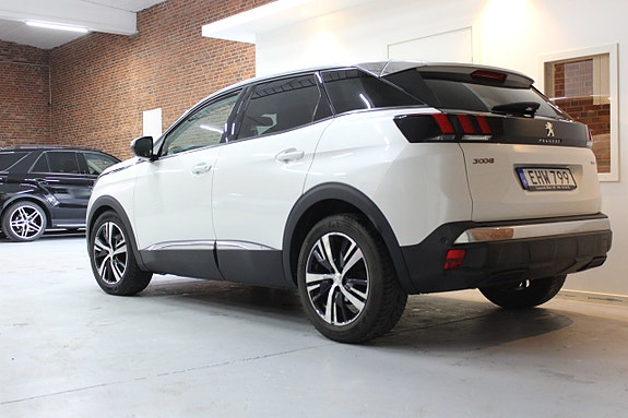 Peugeot 3008 4 of 16