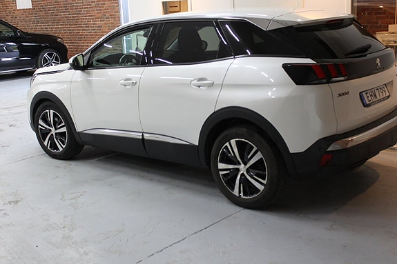 Peugeot 3008 5 of 16