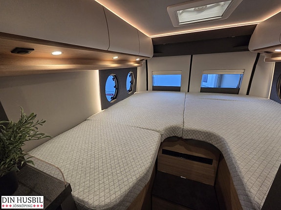 Malibu Malibu Van Diversity 640 LE K Coupé 15 of 19