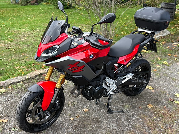 BMW F 900 XR 3 of 7