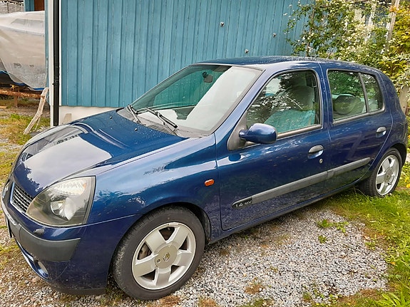 Renault Clio 3 of 8