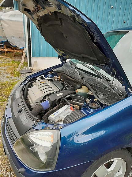 Renault Clio 6 of 8