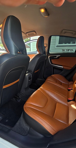 Volvo S60 6 of 16