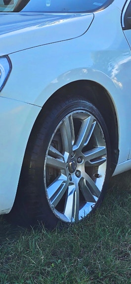 Volvo S60 14 of 16