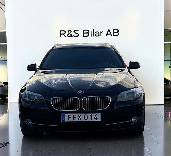 BMW 525d 2 of 20