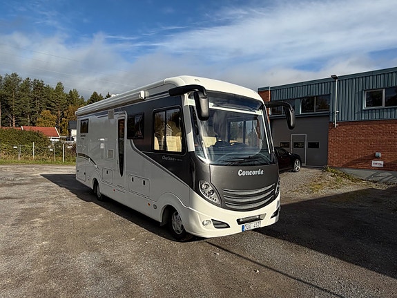 Concorde Charisma 850L / Ac / Solcell / Lågmil / Finans 5 of 24
