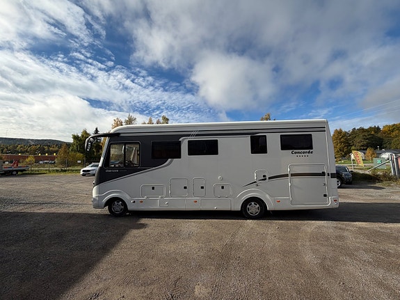 Concorde Charisma 850L / Ac / Solcell / Lågmil / Finans 2 of 24
