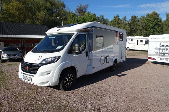 Bürstner Nexxo Time T 690 G/30 Edition Långbädd/Automat 5 of 30
