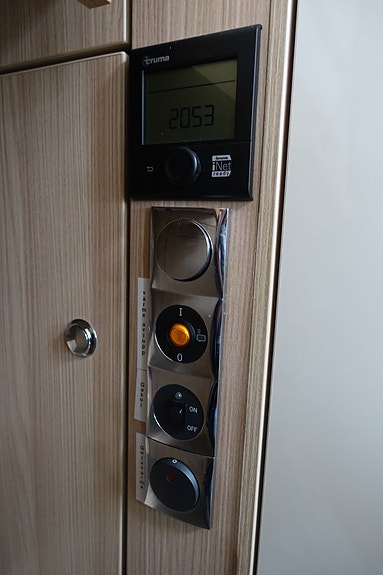 Bürstner Nexxo Time T 690 G/30 Edition Långbädd/Automat 29 of 30