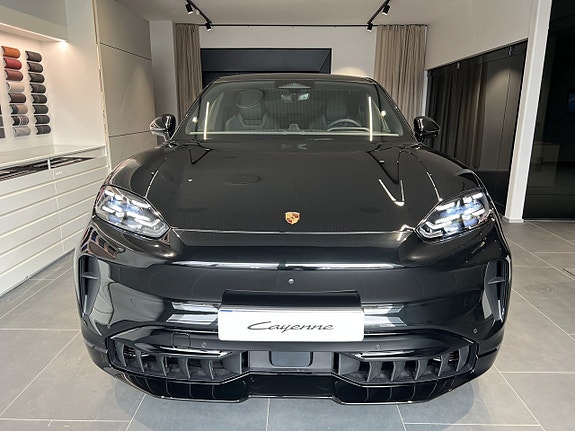 Porsche Cayenne Coupe 2 of 30