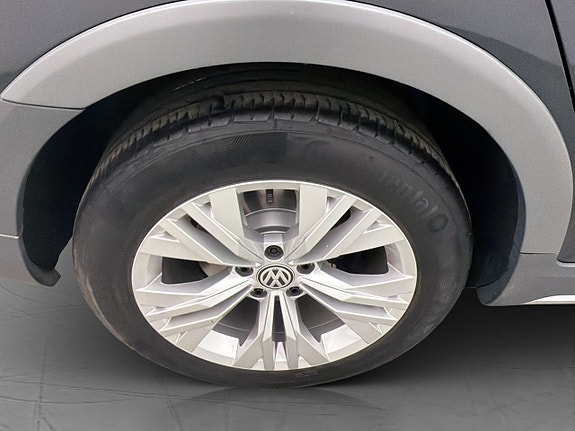 Volkswagen Passat Alltrack 30 of 30