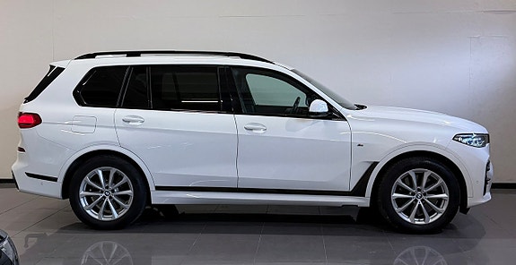 BMW X7 5 of 19