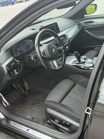 BMW 520d 8 of 11