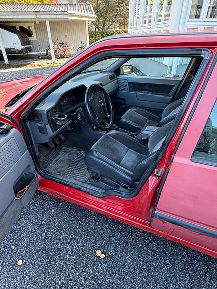 Volvo 850 4 of 6