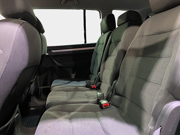 Volkswagen Touran 9 of 10