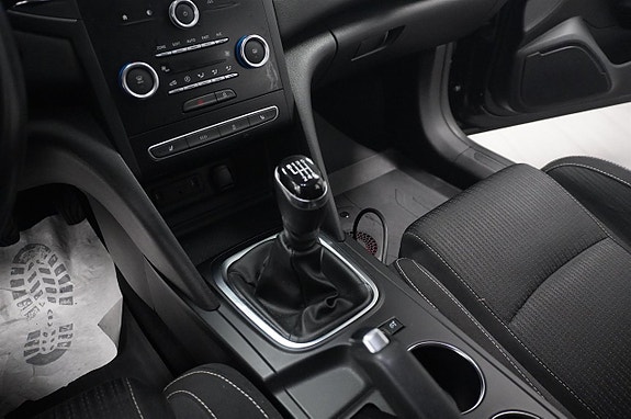 Renault Megane 10 of 13