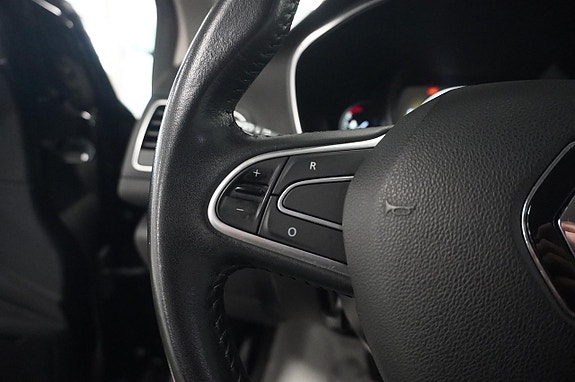 Renault Megane 13 of 13
