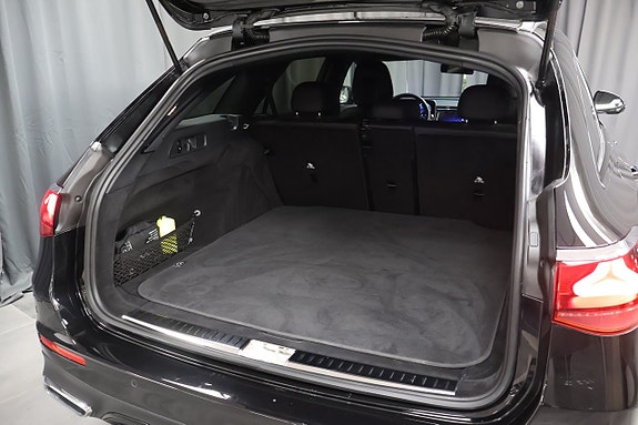 Mercedes-Benz E220 d 13 of 27