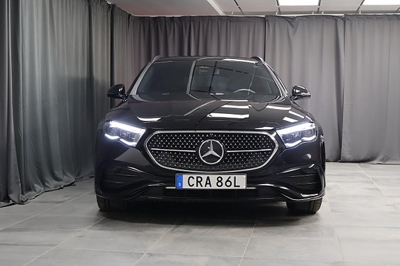 Mercedes-Benz E220 d 3 of 27