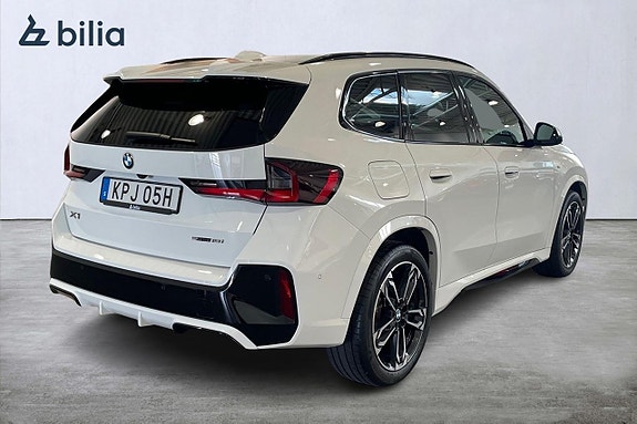 BMW X1 17 of 18