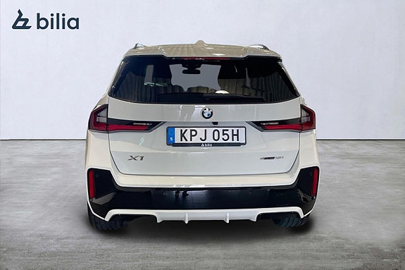 BMW X1 4 of 18