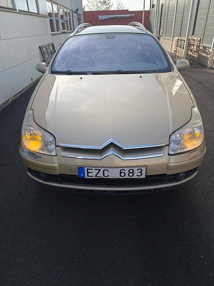 Citroen C5 7 of 8