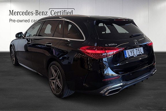 Mercedes-Benz C300 e 4 of 16
