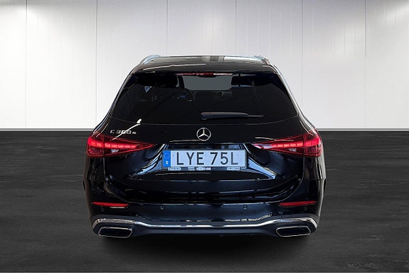 Mercedes-Benz C300 e 13 of 16