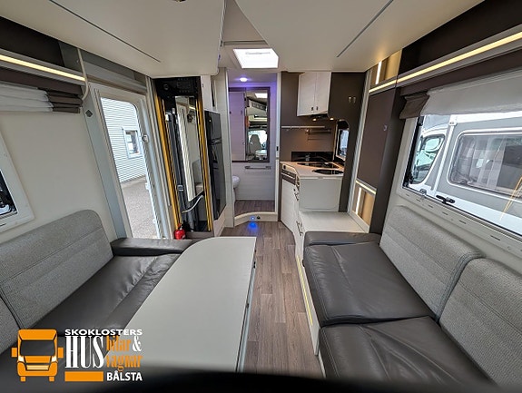 Chausson Welcome 630 170hk Långbäddar Solcell 240W Vinterpaket 22 of 22