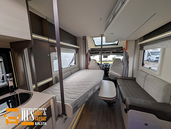 Chausson Welcome 630 170hk Långbäddar Solcell 240W Vinterpaket 7 of 22