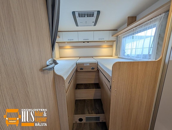 Sunlight I68 150hk Automat AC i bodelen Solcell 2st batteri 2st 15 of 19