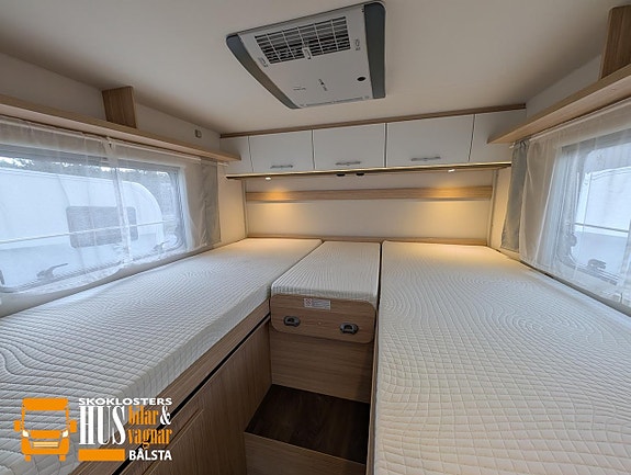 Sunlight I68 150hk Automat AC i bodelen Solcell 2st batteri 2st 16 of 19