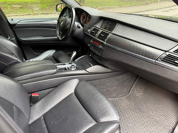 BMW X6 11 of 24