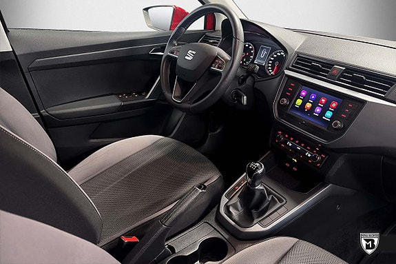 Seat Arona 14 of 26
