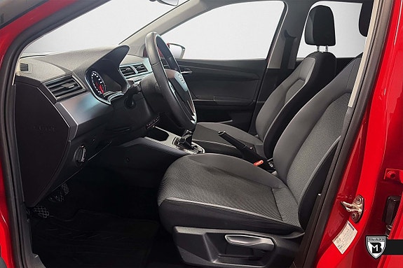 Seat Arona 17 of 26