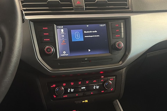 Seat Arona 21 of 26