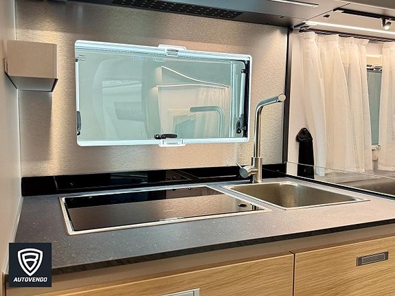 Adria Compact Select DL 9 of 15