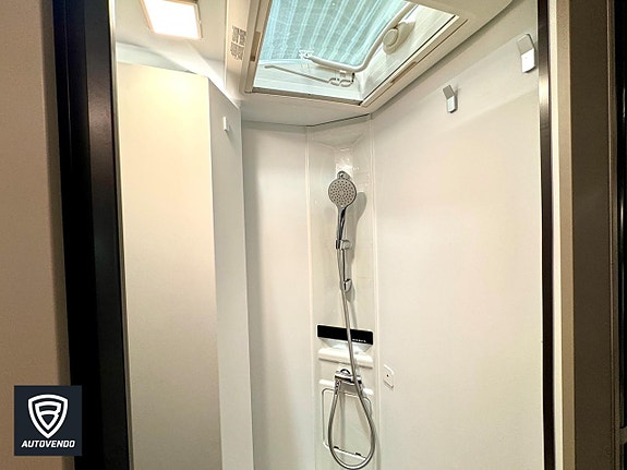 Adria Compact Select DL 14 of 15