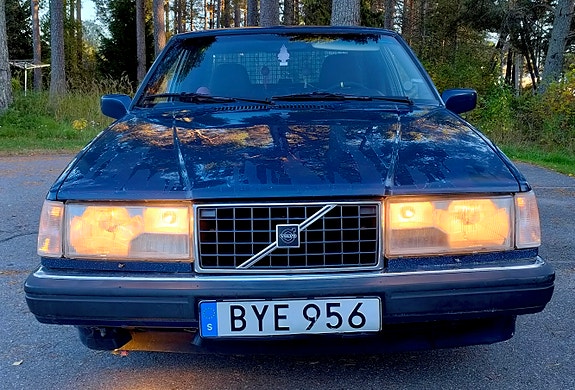 Volvo 940 4 of 11