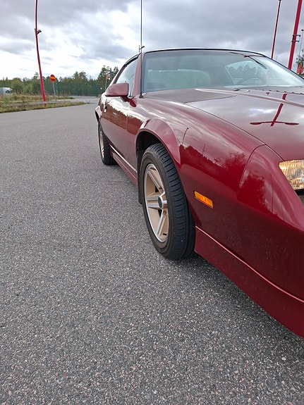 Chevrolet Camaro 4 of 11