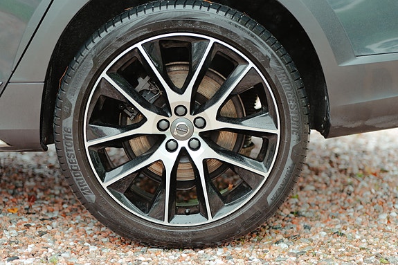 Volvo V90 Cross Country 10 of 11
