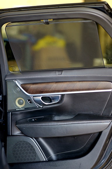 Volvo V90 Cross Country 4 of 11