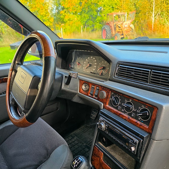 Volvo 940 10 of 12