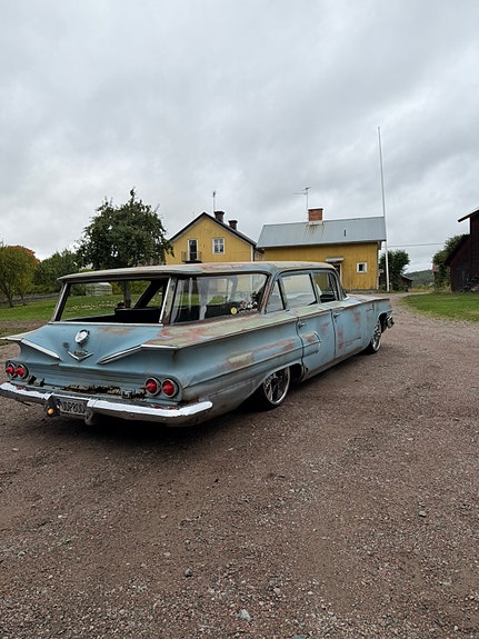 Chevrolet Brookwood 3 of 8