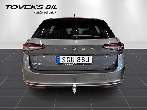 Skoda Superb 4 of 18