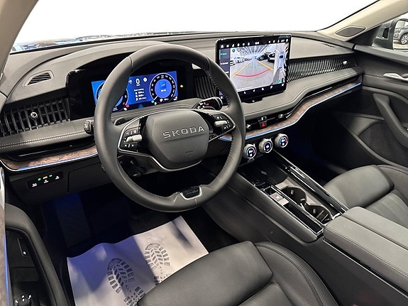 Skoda Superb 6 of 18