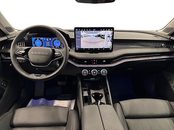 Skoda Superb 8 of 18