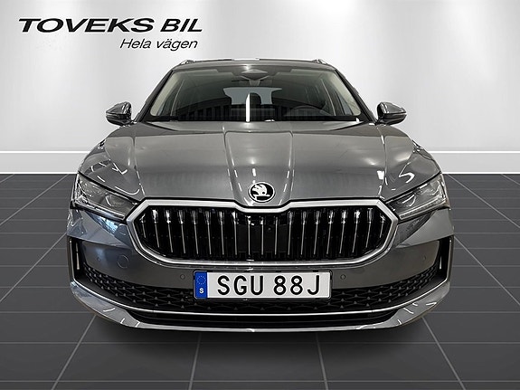 Skoda Superb 5 of 18