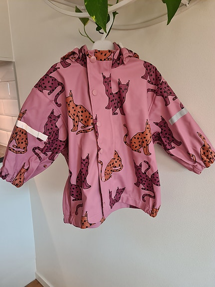 Product image 1 of 4