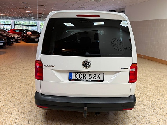 Volkswagen Caddy Maxi 6 of 24